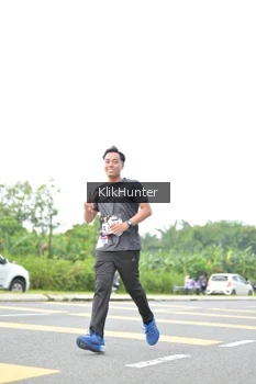 Runner Photo 2436127