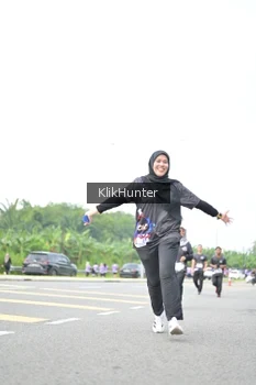 Runner Photo 2436133