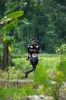 Runner Photo 2436475