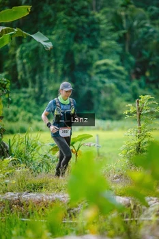 Runner Photo 2436518