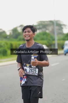 Runner Photo 2437376