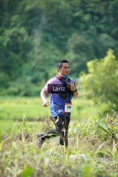 Runner Photo 2437553