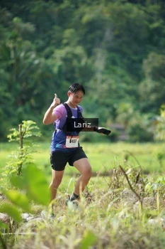 Runner Photo 2438172