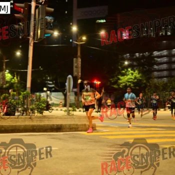 Runner Photo 243942