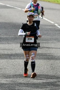 Runner Photo 2441675