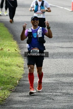 Runner Photo 2441816