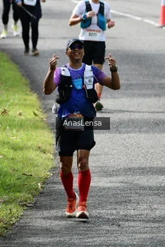 Runner Photo 2441824