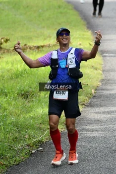 Runner Photo 2441839