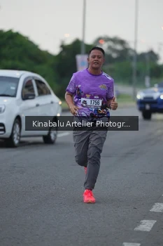 Runner Photo 2442773