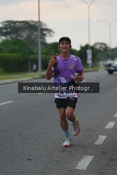 Runner Photo 2442822