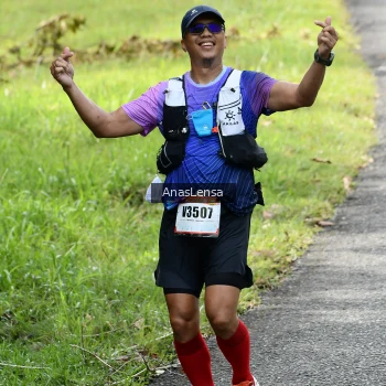 Runner Photo 2443483