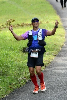 Runner Photo 2443497