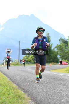 Runner Photo 2443656