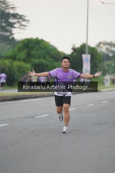 Runner Photo 2443810
