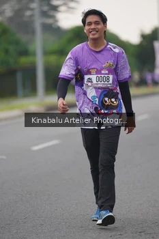 Runner Photo 2443831