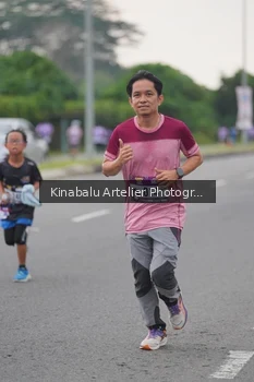 Runner Photo 2444071