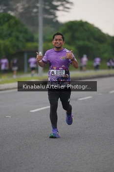 Runner Photo 2444087