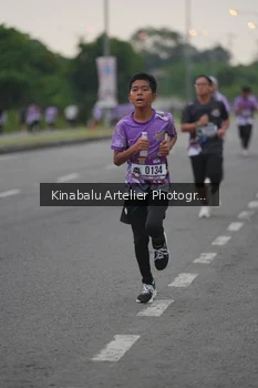 Runner Photo 2444350