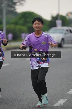 Runner Photo 2444397