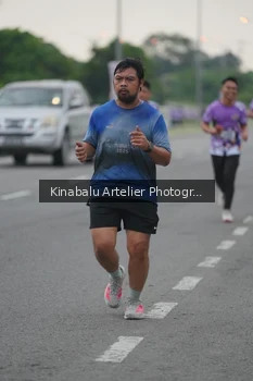 Runner Photo 2444420