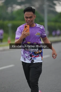 Runner Photo 2444440