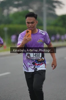 Runner Photo 2444443