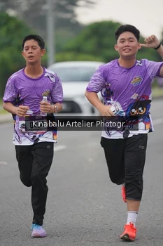 Runner Photo 2444631