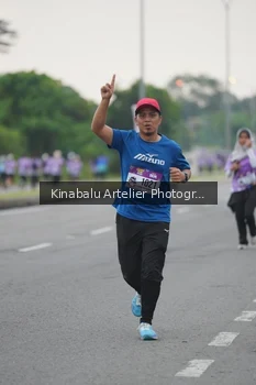 Runner Photo 2444835