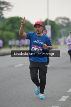 Runner Photo 2444858