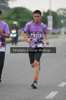 Runner Photo 2445013