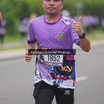 Runner Photo 2445522