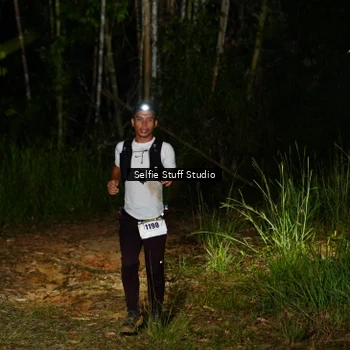 Runner Photo 2448465