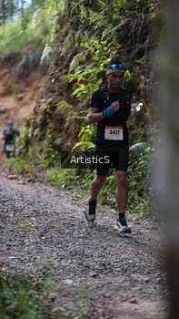 Runner Photo 2449133