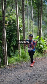 Runner Photo 2449934