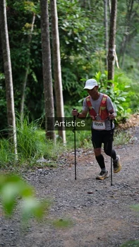 Runner Photo 2450027