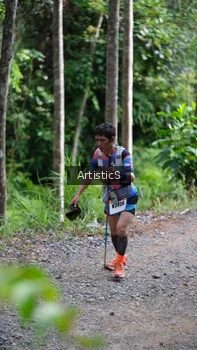 Runner Photo 2450029