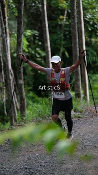 Runner Photo 2450110