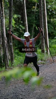 Runner Photo 2450115