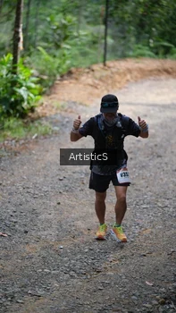 Runner Photo 2450281