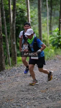 Runner Photo 2450391