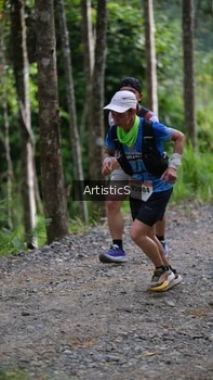 Runner Photo 2450410