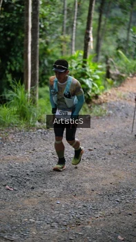 Runner Photo 2450537