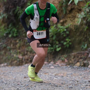 Runner Photo 2450710