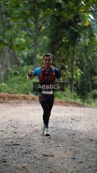 Runner Photo 2450896