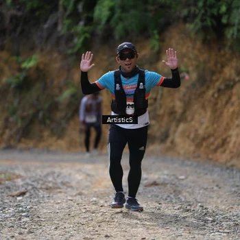 Runner Photo 2451479