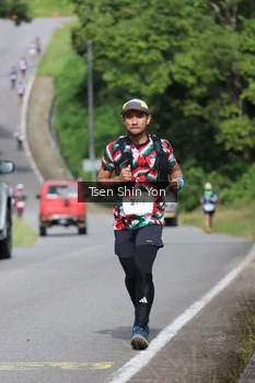 Runner Photo 2452023