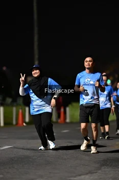 Runner Photo 2463433