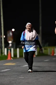 Runner Photo 2463516