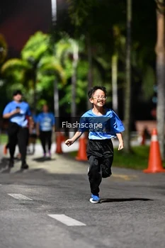 Runner Photo 2465022