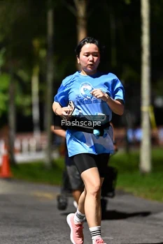 Runner Photo 2465173